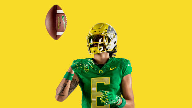 Ashton Cozart Oregon Uniform